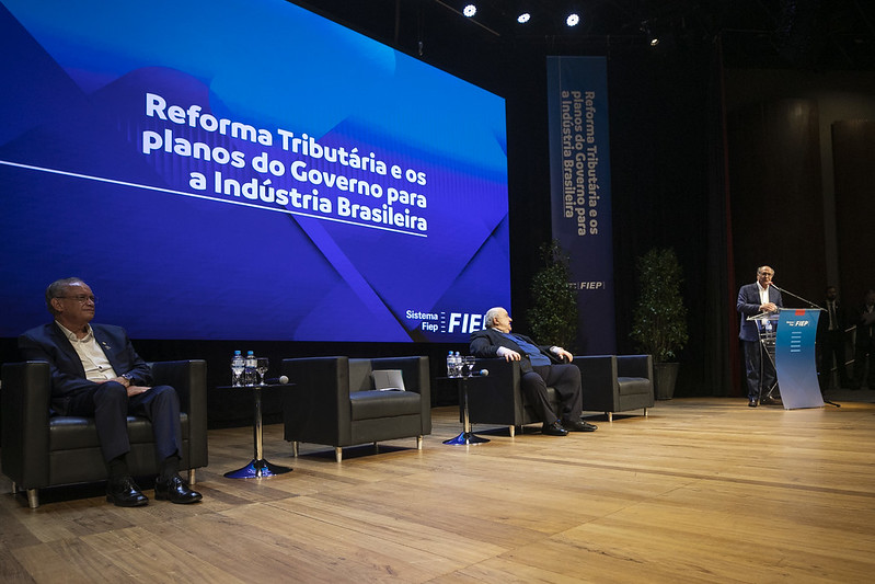 EM CURITIBA: Na Fiep, Alckmin diz que reforma tributária é fundamental para a indústria