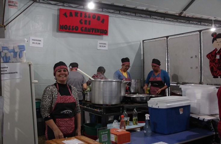 AGRO: Entidades sociais de Arapoti marcam presença na 49ª Expoleite e faturam com vendas