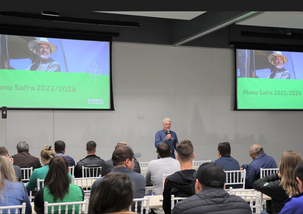 CRÉDITO: Sicredi promove encontro sobre o Plano Safra com parceiros técnicos 