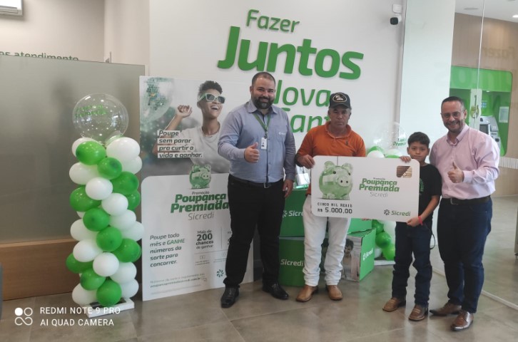CRÉDITO: Sicredi Vale do Piquiri Abcd PR/SP entrega oito prêmios da promoção Poupança Premiada