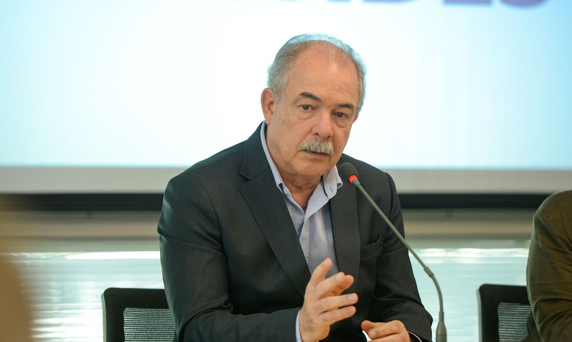 ECONOMIA: BNDES promete investir com foco em infraestrutura social e ambiental