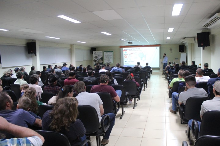 AGRO: Nutrição animal é foco de palestra com pecuaristas 