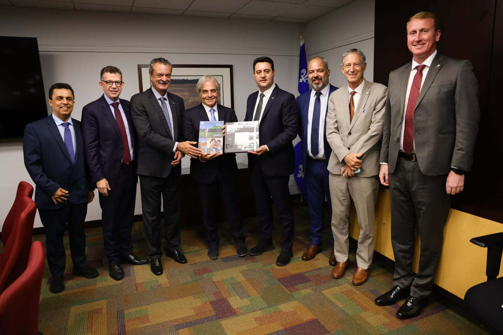 MISSÃO INTERNACIONAL: Governador busca parcerias com o Quebec para as áreas de tecnologia e sustentabilidade