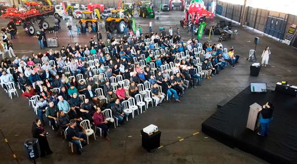 CRÉDITO: Sicredi Dexis realiza feiras de negócios e reúne associados