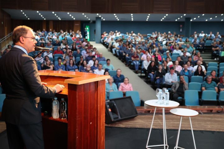 CRÉDITO: Sicredi Progresso traz palestra de Carlos Cogo sobre tendências do agronegócio global 