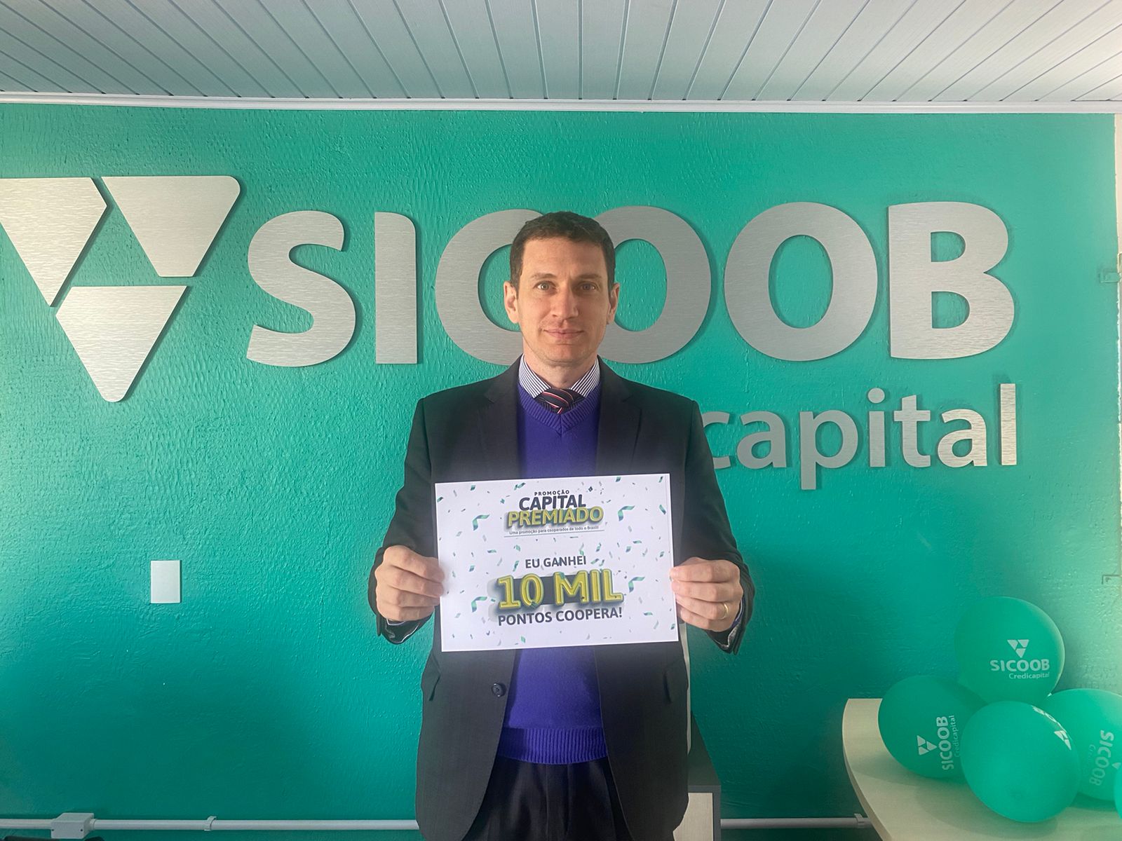 CRÉDITO: Campanha nacional do Sicoob dá prêmios instantâneos, como carros e motos