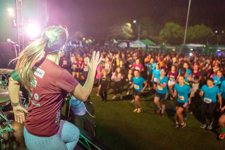 SAÚDE: Corrida Unimed Inspira Etapa Night ilumina a noite de Londrina com saúde e lazer