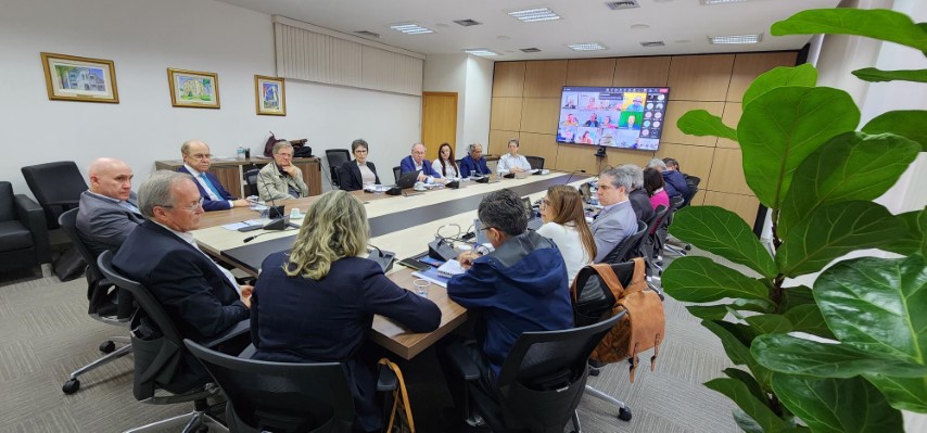 GAET: Grupo das cooperativas do PR promove reunião técnica sobre a tramitação da reforma tributária no Senado