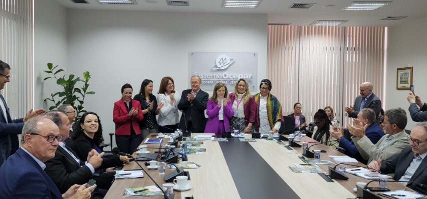 COOPERATIVISMO FEMININO:  Ocepar e Secretaria da Mulher firmam parceria