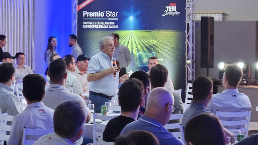 AGRO: FMC apresenta defensivo de alto potencial a técnicos da Coopavel