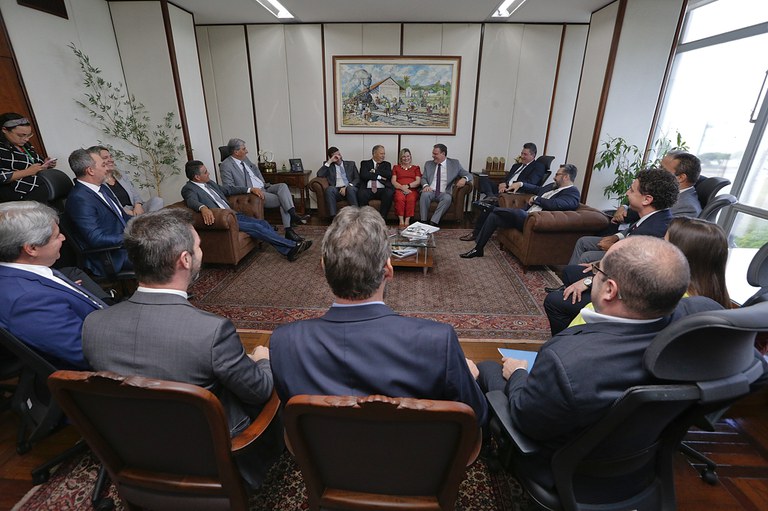 LEITE:  Em agenda com ministro da Agricultura, FPA discute as ações de apoio ao setor