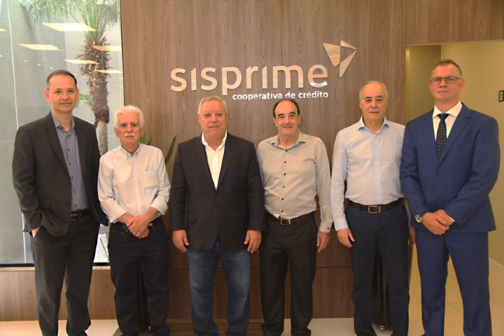 CRÉDITO: Sisprime do Brasil reinaugura agência em Bauru