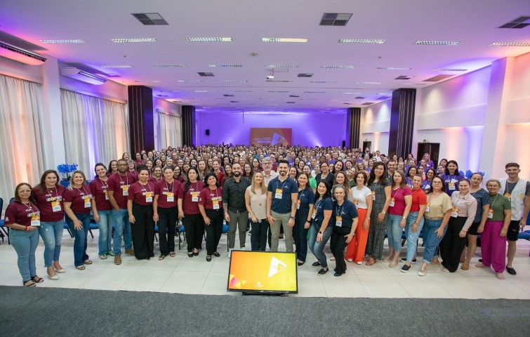 COOPERJOVEM: Encontro reúne 360 participantes no Sesc Caiobá; fotos estão disponíveis no Flickr