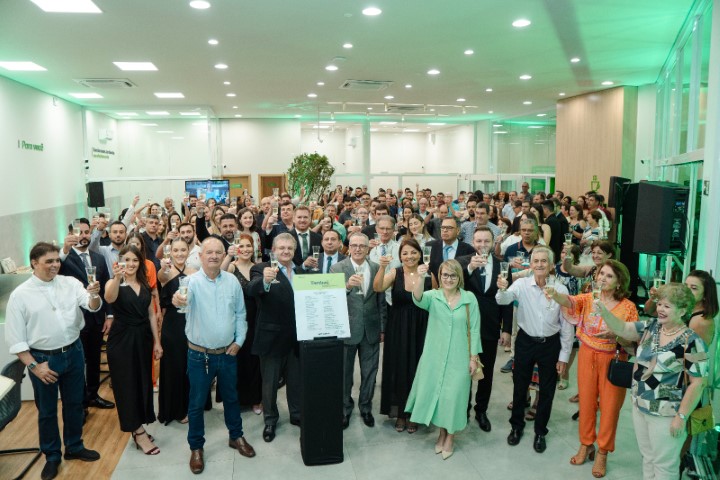 CRÉDITO: 113ª agência Sicredi Dexis é inaugurada em Tambaú (SP)