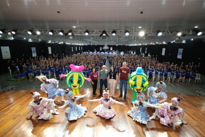 AGRO: C.Vale promove encerramento do Cooperjovem