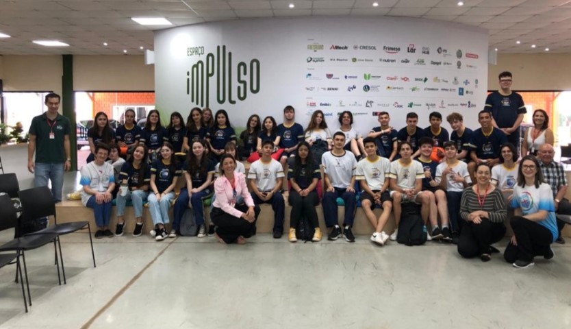 AGRO: Alunos visitam área do Show Rural e são instigados a inovar e a empreender