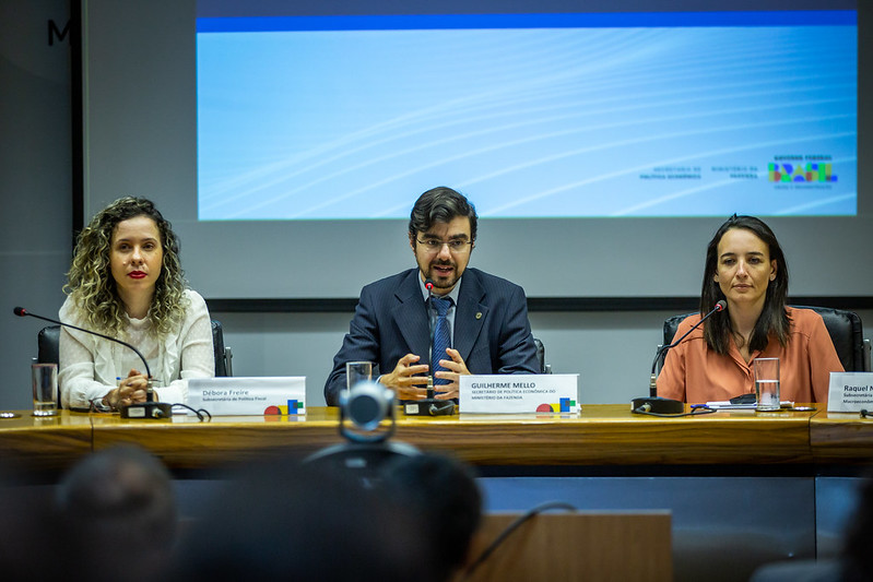 FAZENDA: Nova grade de parâmetros macroeconômicos da SPE estima alta de 3% no PIB de 2023