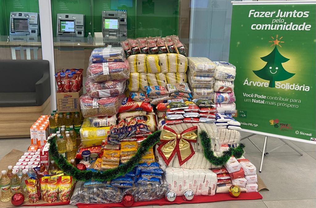 CRÉDITO: Árvore Solidária espera arrecadar 120 toneladas de alimentos em 2023