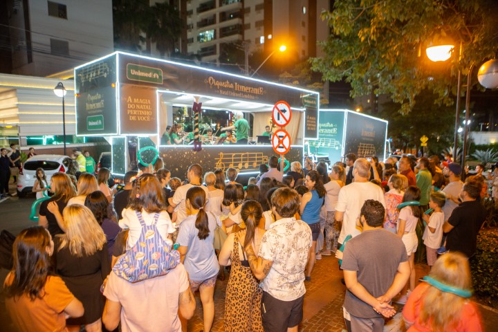 SAÚDE: Orquestra Itinerante da Unimed Londrina espalha a magia do Natal neste fim de semana