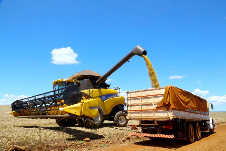 BALANÇO: Exportações do agro paranaense cresceram 35,6% até novembro, acima da média nacional