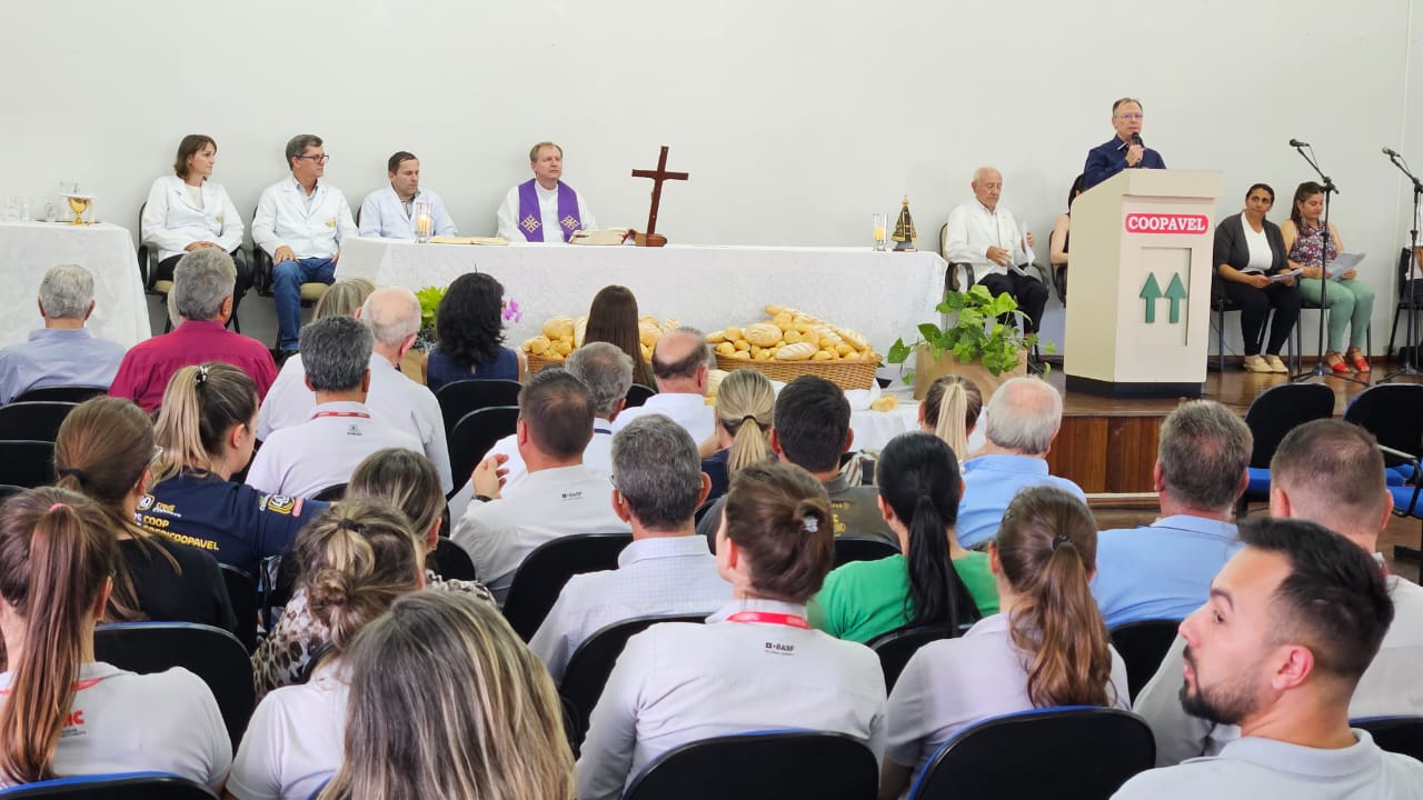 AGRO: Missa marca aniversário de 53 anos da Coopavel