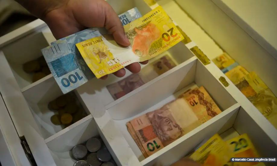 ECONOMIA: Ministério do Trabalho atualiza valores do seguro-desemprego para 2024