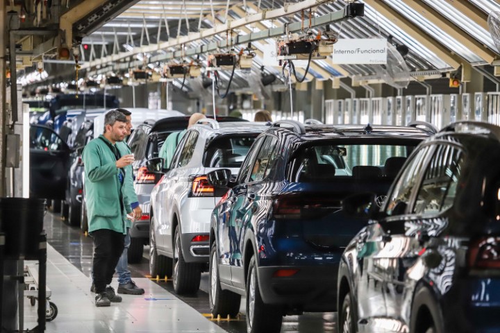 IBGE: Indústria paranaense cresce 5,4% entre outubro e novembro, melhor resultado do País