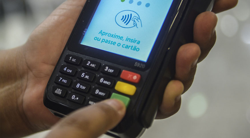 IBGE: Serviços variam 0,4% em novembro, após três meses no campo negativo