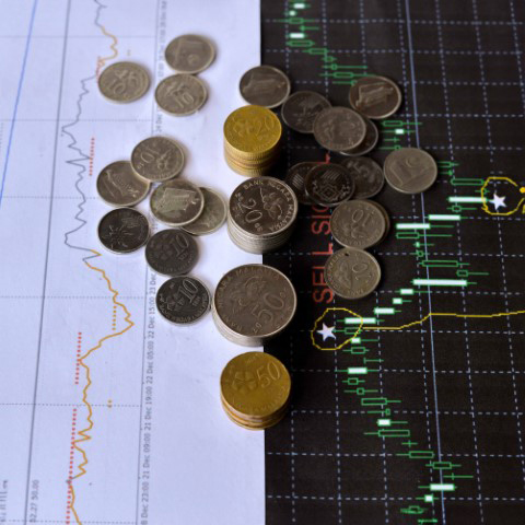 ARTIGO: Oscilações de moedas estrangeiras; artigo de educação financeira da Sisprime do Brasil