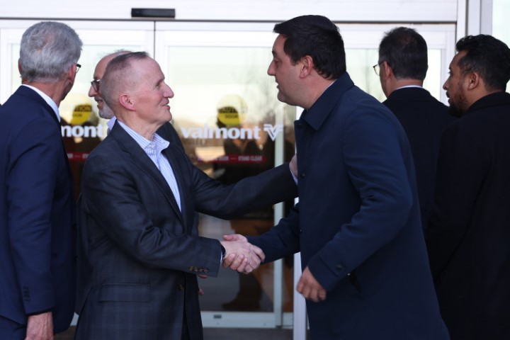 MISSÃO INTERNACIONAL: Comitiva do Governo visita empresa norte-americana referência global em irrigação