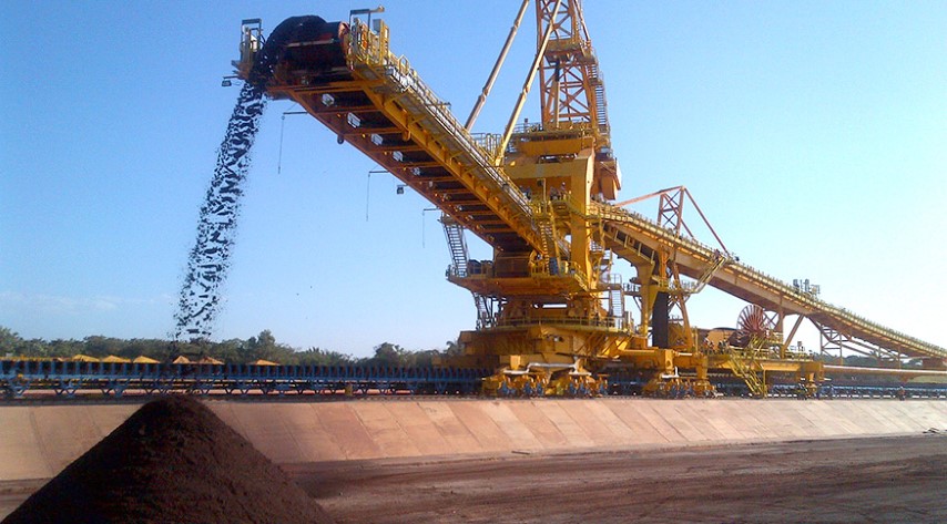 IBGE: Produção industrial recua 1,6% em janeiro após dois meses em alta