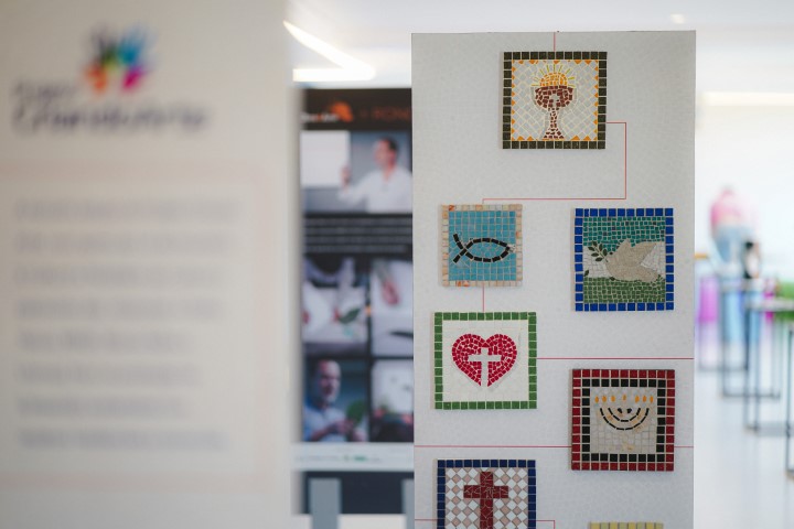 CRÉDITO: Artesanato sustentável compõe exposição gratuita no Sicredi Dexis Londrina