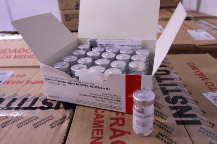 INFLUENZA: Paraná recebe mais 512 mil imunizantes contra a doença; vacina já está disponível