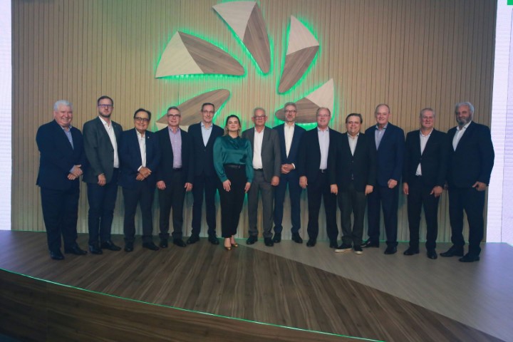 CRÉDITO: Manfred Dasenbrock e Jaime Basso são reeleitos no Conselho de Administração do Sistema Sicredi