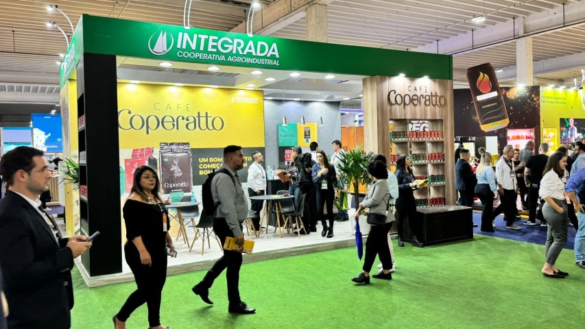 EXPOAPRAS: Integrada marca presença na Feira e Convenção Paranaense de Supermercados