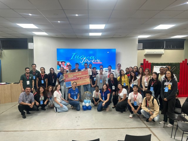 AGRO: Coopavel realiza atividade especial para lembrar Dia do Jovem Aprendiz