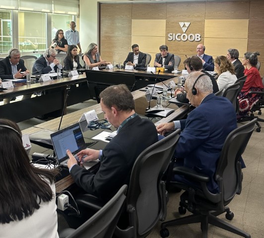 COOPERATIVISMO: Sistema OCB participa de encontro do Comitê Executivo de Bancos Populares