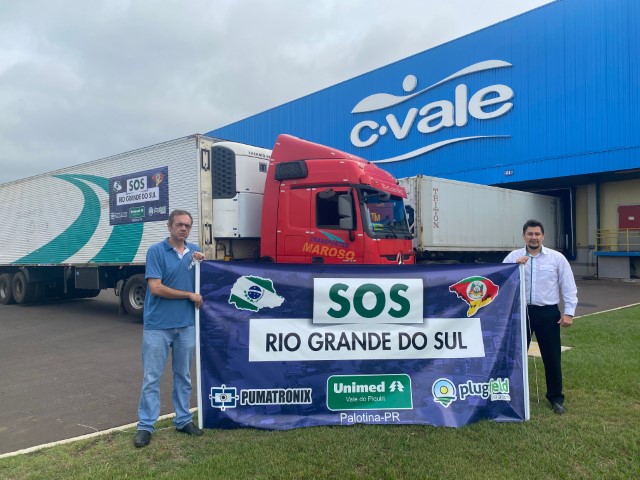 SOLIDARIEDADE: Unimed Vale do Piquiri de Palotina, Pumatronix e PlugField doam 30 toneladas de frango para o RS