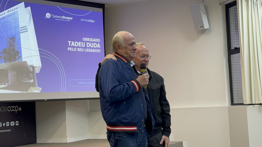 RECONHECIMENTO: Sistema Ocepar homenageia Tadeu Duda por sua história de dedicação ao cooperativismo paranaense