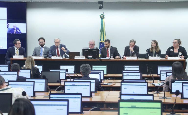 LEGISLATIVO: Setores da agropecuária criticam listas de produtos que terão incentivos na reforma tributária