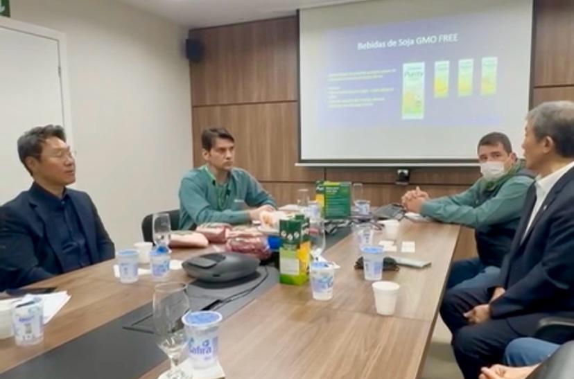AGRO: Cocamar recebe duas delegações estrangeiras 