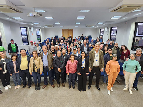 IMERSÃO: Cooperados da Integrada dos núcleos de Londrina e Uraí visitam Sistema Ocepar