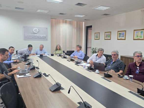 Fomento Paraná e Suno Asset esclarecem dúvidas de cooperativas sobre novo FDIC Agro Paraná, durante reunião com Sistema Ocepar