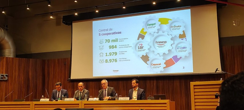 Frimesa representa o cooperativismo em evento do BNDES