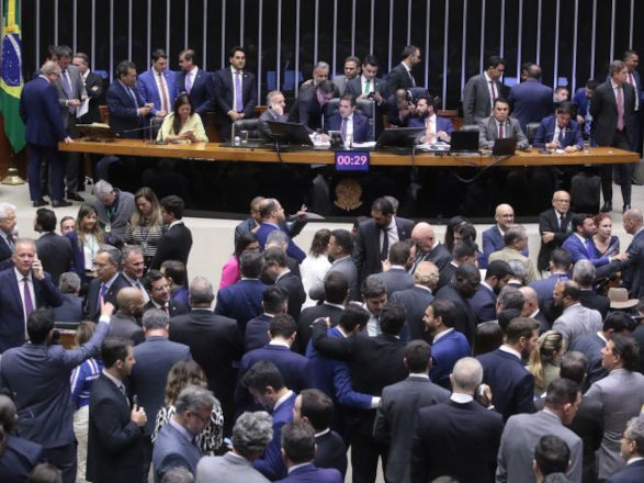 Paraná pode ganhar mais um representante em Brasília com aumento do número de deputados na Câmara Federal