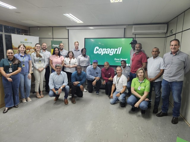 C.Vale e Copagril recebem visita de comitiva internacional