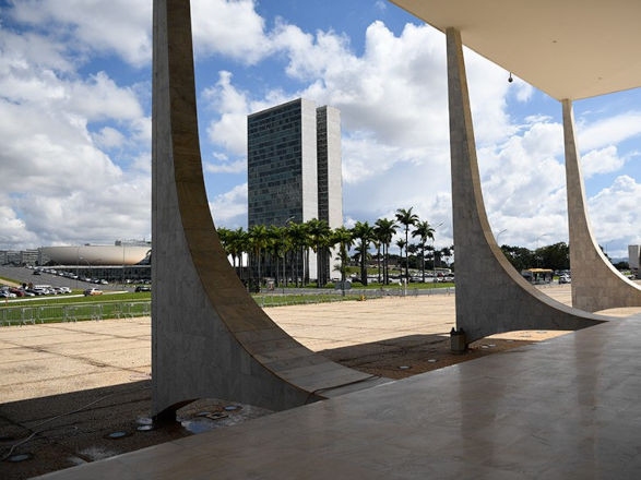 Senado e Câmara pedem anulação de decretos que elevaram IOF