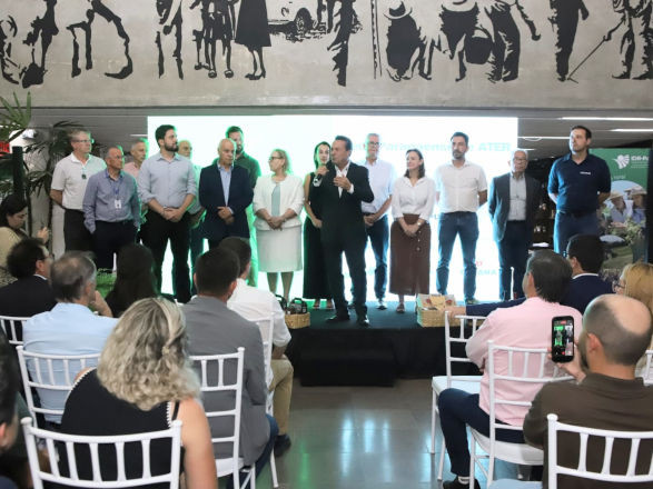 Lançada Rede Paranaense de Assistência Técnica e Extensão Rural 