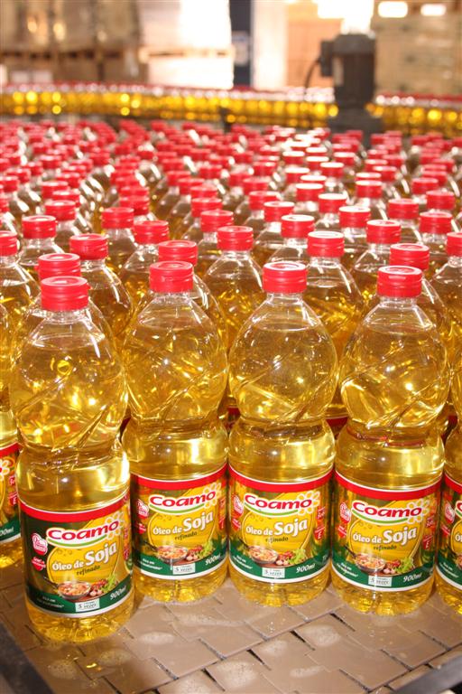 COAMO: Óleo de soja refinado da cooperativa está entre os mais vendidos do Brasil 